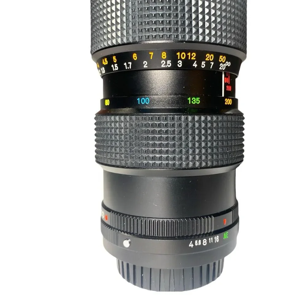 Konica UC Zoom-Hexanon AR 80-200MM f/4 Manual Focus Lens Japan w/ Cap + Case